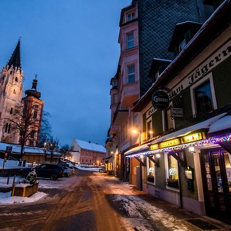 Gasthof Zum Jaegerwirt Hotel Mariazell Ngoại thất bức ảnh