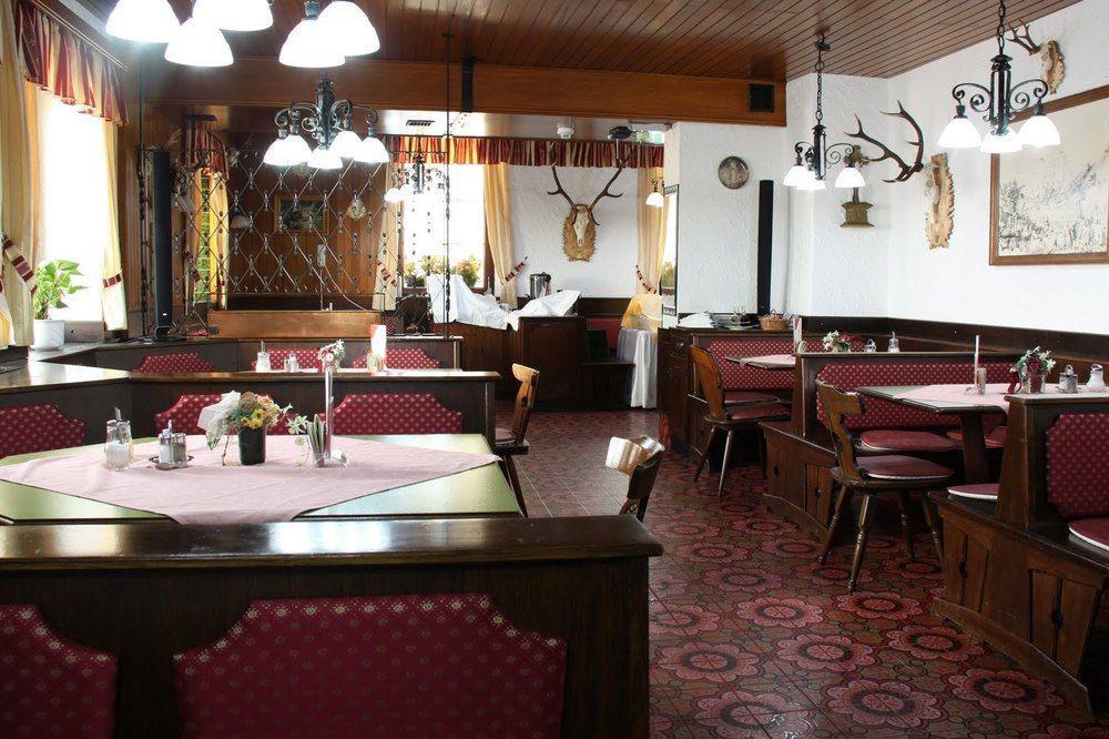 Gasthof Zum Jaegerwirt Hotel Mariazell Ngoại thất bức ảnh