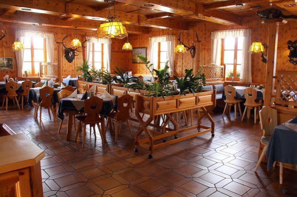 Gasthof Zum Jaegerwirt Hotel Mariazell Ngoại thất bức ảnh