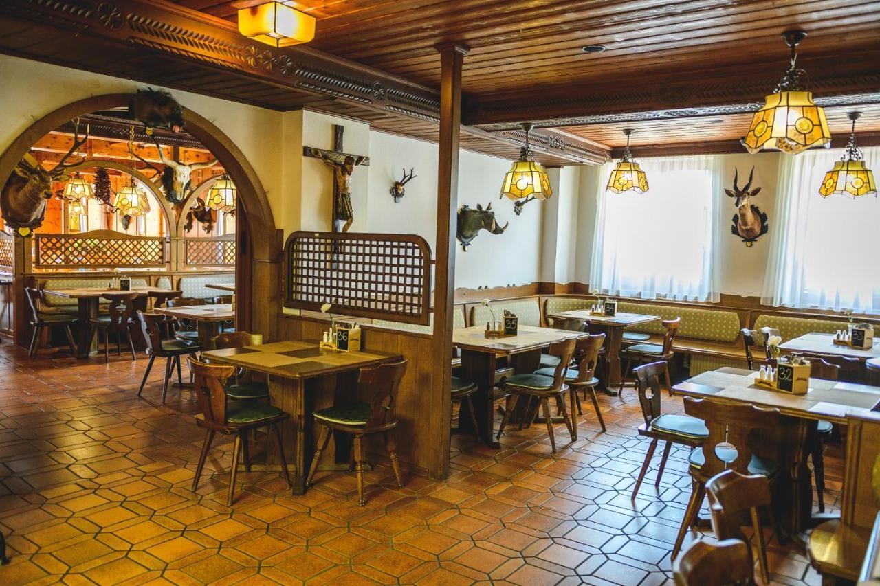 Gasthof Zum Jaegerwirt Hotel Mariazell Ngoại thất bức ảnh