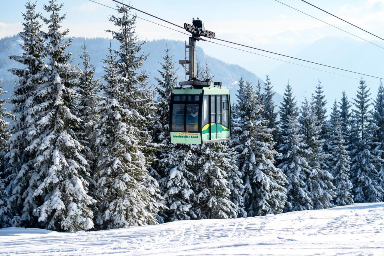 Gasthof Zum Jaegerwirt Hotel Mariazell Ngoại thất bức ảnh